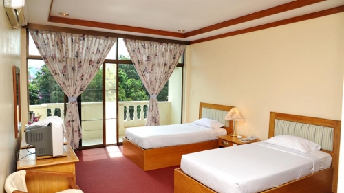 โรงแรม Amazing Kyaing Tong Resort